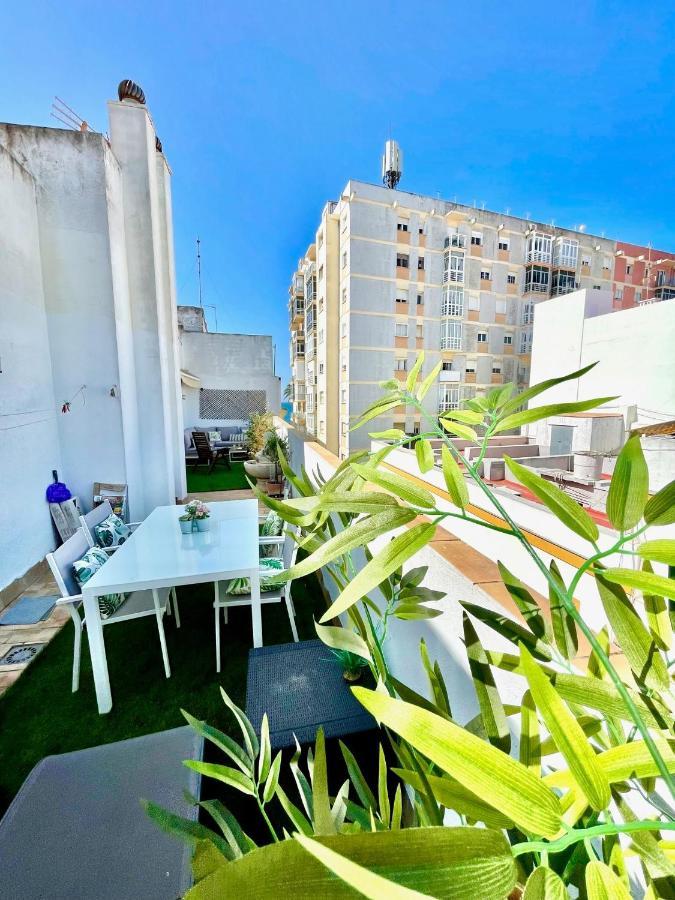 Gatu Premium Atico Caleta , Preferente Mayores De 25 Anos Y Familias Cádis Exterior foto